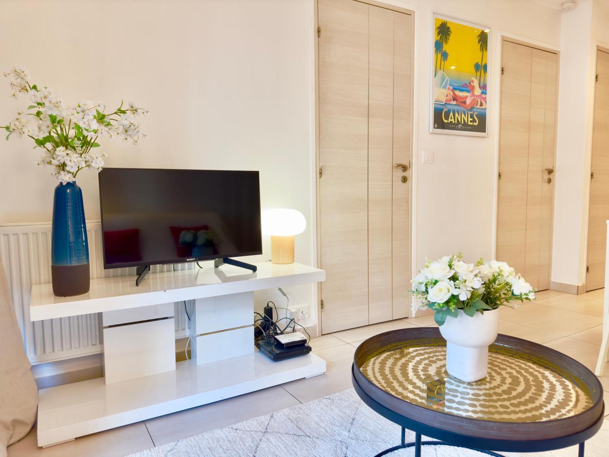 Superbe Appartement Avec Terrasse 1Mn Des Plages De La Croisette Cannes Kültér fotó